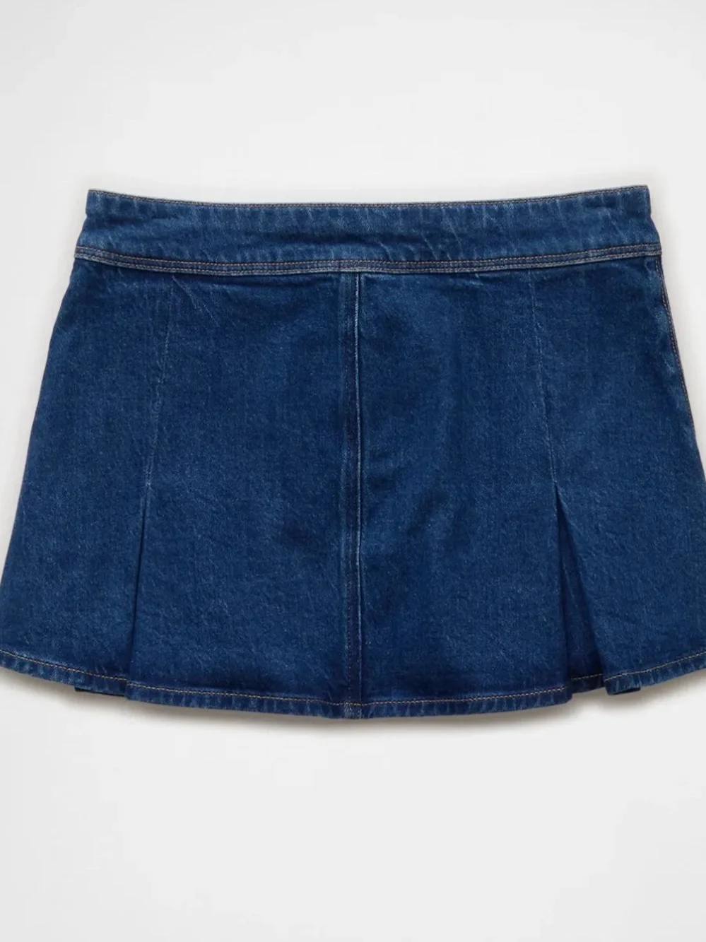 American Eagle Stretch Low Rise Pleated Denim Mini Skirt Dark Wash NWT Size 4